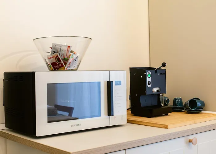 Calaba Chiaia نابولي