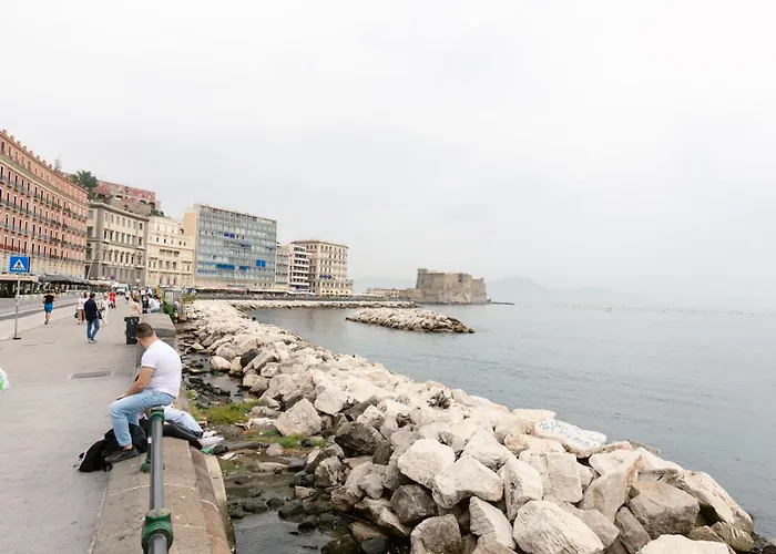Calaba Chiaia Νάπολη