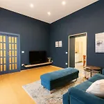 Apartment Calaba Chiaia Naples