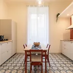 Calaba Chiaia Apartment Naples